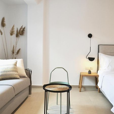 Iades Suites Афітос Номер фото