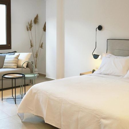 Iades Suites Афітос Номер фото